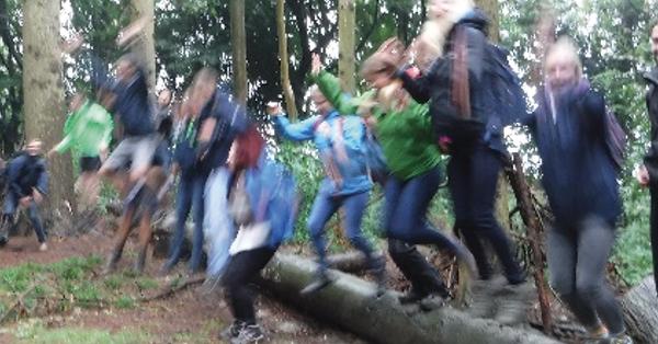 Symbioses 136 Dehors pour apprendre